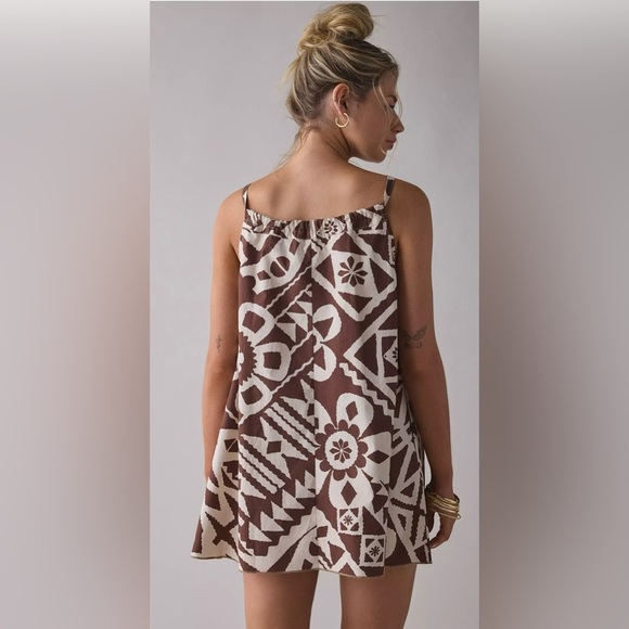 BDG Eva Tie-Front Ruched Strap Trapeze Mini Dress - Picture 2 of 8